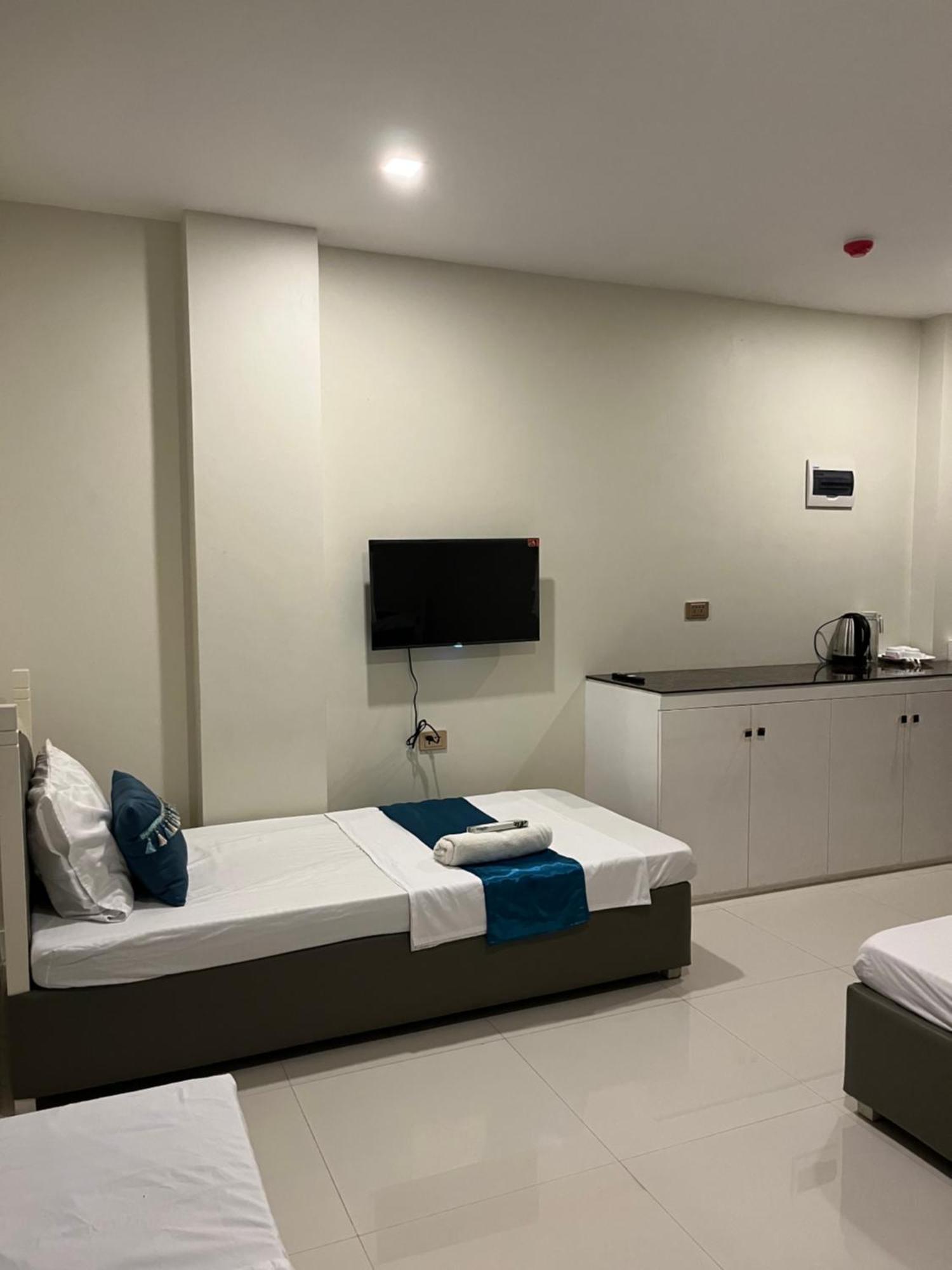 717 Residences Iloilo City Ngoại thất bức ảnh